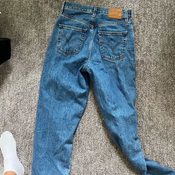 Levi’s loose straight jeans size 25 - Picture 2 of 2